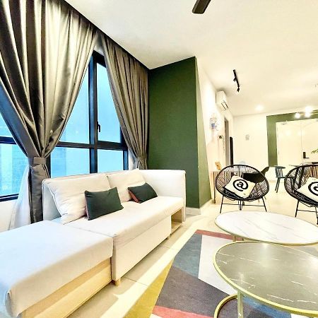 Kl Gateway Premium Residences By Moka Kuala Lumpur Bagian luar foto