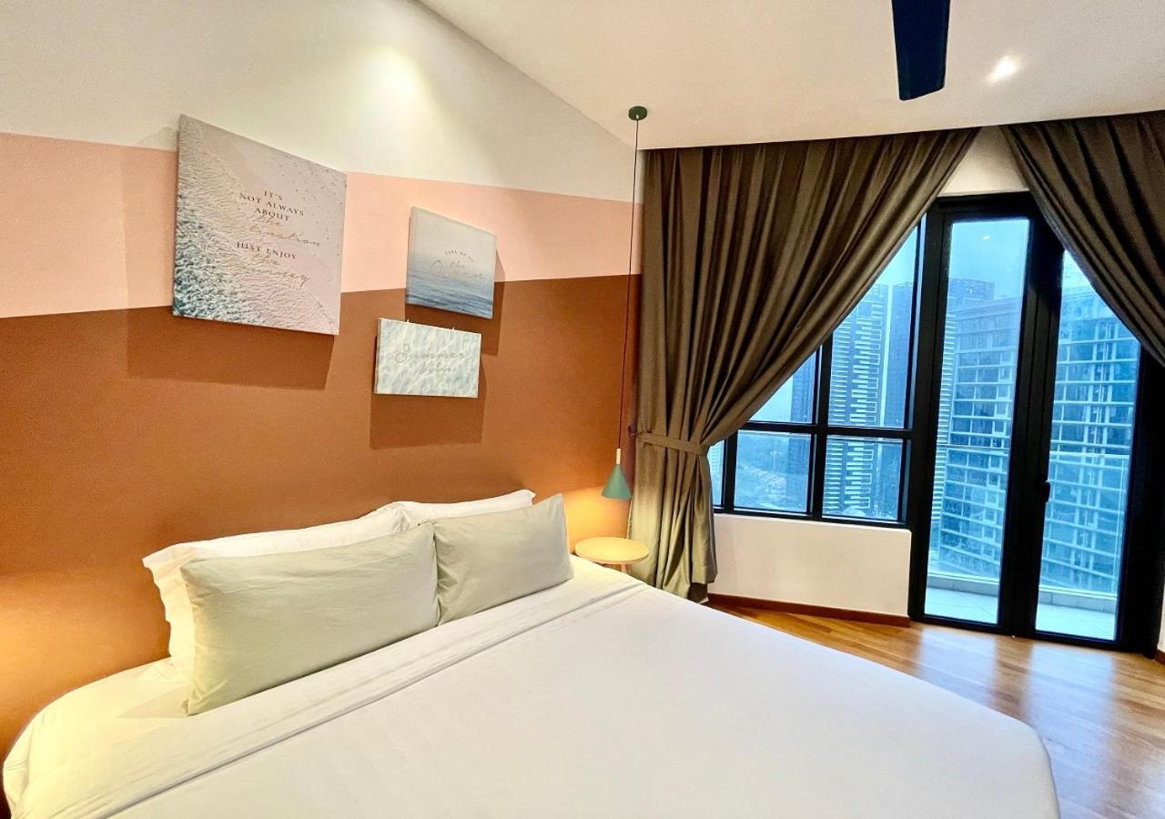 Kl Gateway Premium Residences By Moka Kuala Lumpur Bagian luar foto