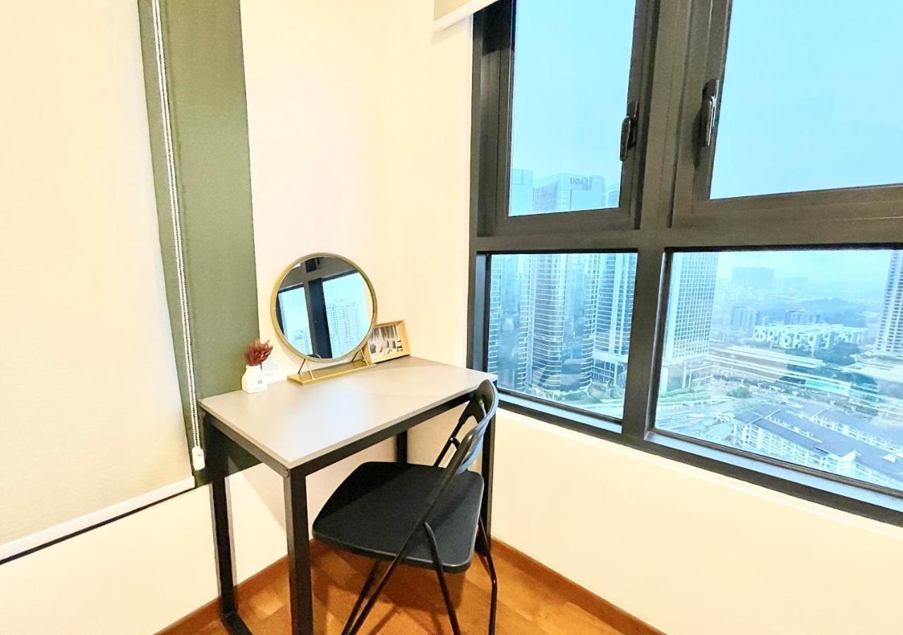 Kl Gateway Premium Residences By Moka Kuala Lumpur Bagian luar foto