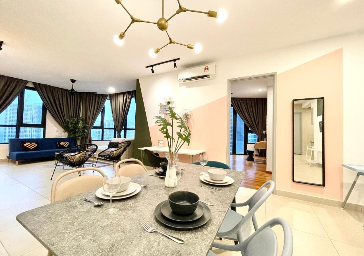 Kl Gateway Premium Residences By Moka Kuala Lumpur Bagian luar foto